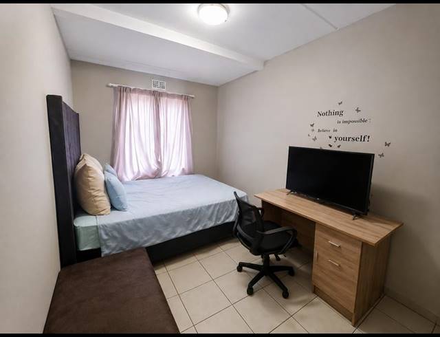 2 BEDROOM APARTMENT FOR SALE IN HEUWELOORD